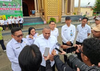 Satgas Pangan Polda Papua Hadiri Gerakan Pangan Murah di Sentani