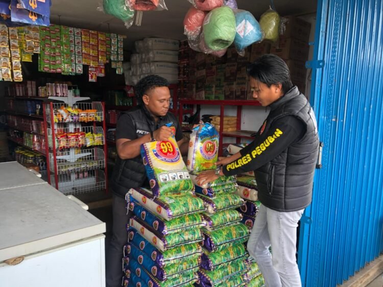 Satreskrim Polres Keerom Lakukan Monitoring Harga Bahan Pokok, Pasokan Umumnya Stabil