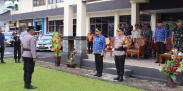 Siap Amankan Idul Fitri 1447 H di Kota Bitung, Dandim 1310/Bitung Ikut Apel Gelar Pasukan Operasi Ketupat 2026