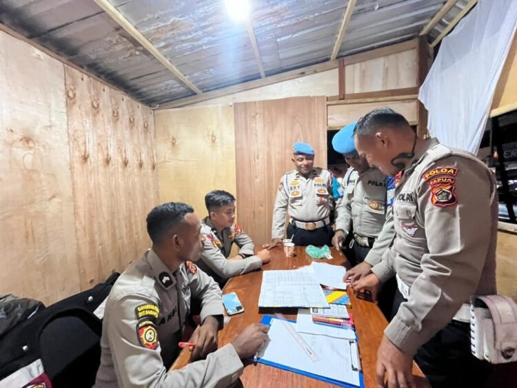 Hari Ke-2 Operasi Ketupat Cartenz 2026, Polda Papua Gelar Patroli Malam untuk Jaga Kamtibmas