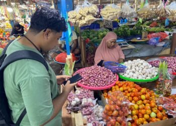 Satgas Saber Polres Yalimo Lakukan Pengecekan Harga Bahan Pokok di Pasar Sentral Elelim