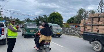 H-3 Lebaran, Satgas Operasi Ketupat Cartenz Polda Papua Perketat Pengamanan di Pusat Keramaian dan Tempat Ibadah