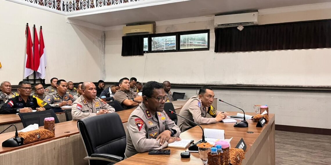 Polda Papua Gelar Anev Hari ke-7 Operasi Ketupat Cartenz 2026, Tekankan Optimalisasi Pelayanan dan Antisipasi Kerawanan