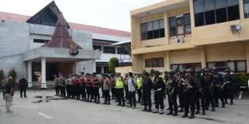 Polda Papua Gelar Apel Pagi Hari Ke-8 Operasi Ketupat Cartenz 2026, Personel Ditekankan Siap Amankan Kegiatan Masyarakat