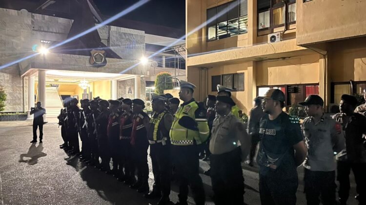 Hari Kesepuluh Operasi Ketupat Cartenz 2026, Polda Papua Gelar Apel Malam dan Tekankan Kesiapsiagaan Personel