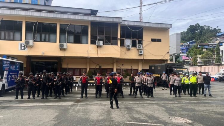 Operasi Ketupat Cartenz 2026 Memasuki Hari ke-12, Polda Papua Tekankan Pelayanan Humanis dan Kesiapsiagaan Personel
