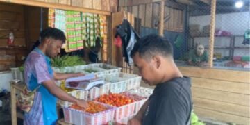 Polres Jayawijaya Pantau Harga Beras di Retail Modern dan Pasar Pootikelek