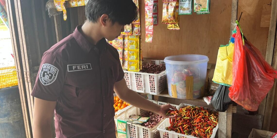 Polres Jayawijaya Pantau Harga Beras di Retail Modern dan Pasar Pootikelek