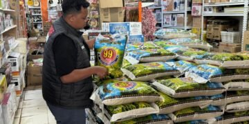 Polres Jayawijaya Lakukan Pengecekan Harga Beras di Retail Modern dan Pasar Tradisional Wamena