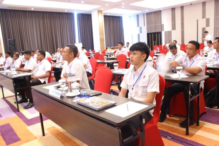 Polres Biak Libatkan Puluhan Personel Amankan Ibadah Jumat Agung dan Paskah