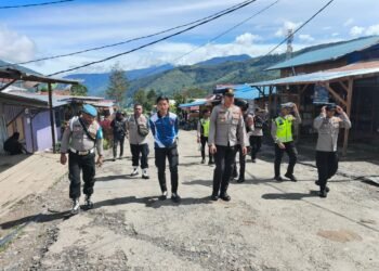 Polres Tolikara Tingkatkan Patroli Rutin, Ciptakan Rasa Aman di Tengah Masyarakat