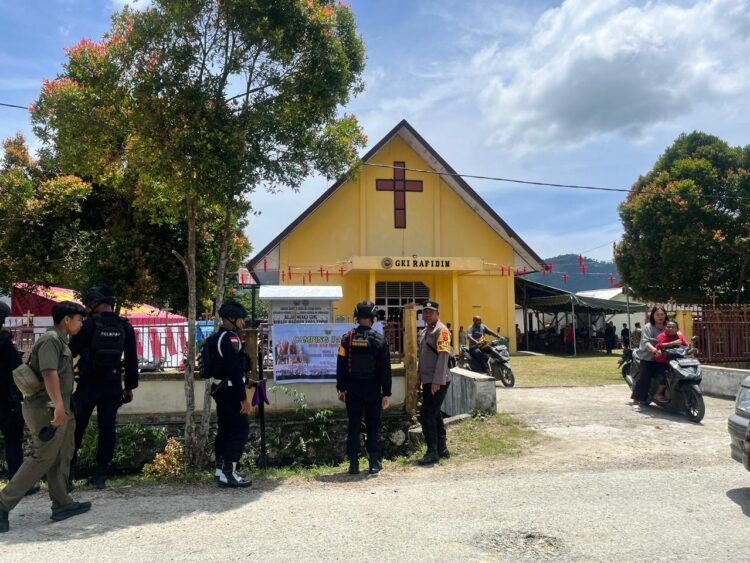 Polres Tolikara Tingkatkan Patroli Rutin, Ciptakan Rasa Aman di Tengah Masyarakat