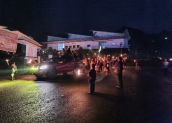 Ibadah Minggu Paskah di Waropen Berlangsung Khidmat, Kapolres Waropen Pastikan Keamanan dan Kelancaran