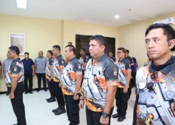 Polres Jayapura Optimalkan Ketahanan Pangan, Laksanakan Pemupukan Tanaman Jagung di Doyo Lama
