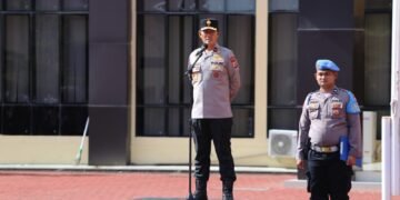 Wakapolda Papua Tekankan Disiplin dan Peningkatan Kinerja Saat Apel Pagi Personel Polda Papua