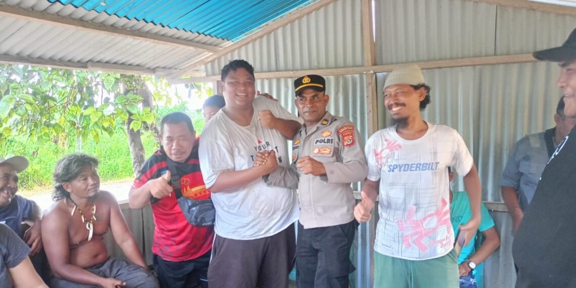 Kapolres Sarmi Kunjungi Polsek Tor Atas, Serap Aspirasi Tokoh Adat dan Kepala Kampung