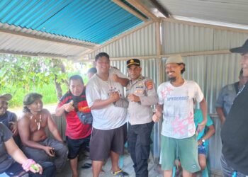 Kapolres Sarmi Kunjungi Polsek Tor Atas, Serap Aspirasi Tokoh Adat dan Kepala Kampung