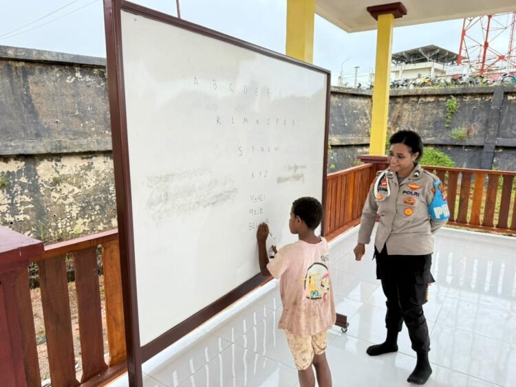 Polres Boven Digoel Gelar Pembelajaran Bagi Anak Putus Sekolah, Wujud Kepedulian terhadap Pendidikan