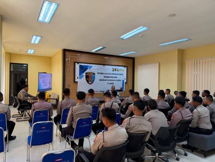 Tekan Pelanggaran Anggota, Bidpropam Polda Papua Gencarkan Sosialisasi Disiplin dan Etika Profesi