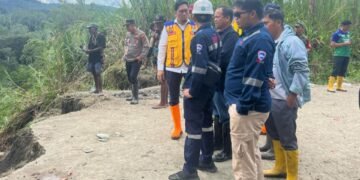 Satlantas Polres Waropen Intensifkan Strong Point Pagi, Wujudkan Lalu Lintas Aman dan Tertib 