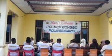 Hadir di Tengah Jemaat, Polisi Amankan Ibadah Minggu di Karubaga