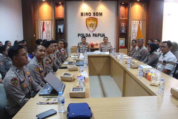 Asistensi Aplikasi SIPP, SISDM, dan SIPK di Polda Papua Dorong Optimalisasi Pengelolaan SDM Berbasis Digital