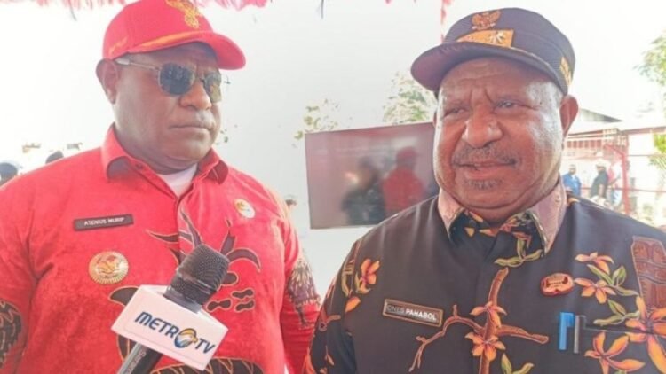 Wagub Papua Pegunungan Ajak Warga Hentikan Perang Suku dan Jaga Kedamaian