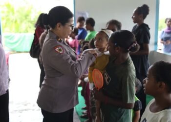 Momentum Kenaikan Yesus Kristus, Persekutuan Oikumene Polda Papua Tebar Kepedulian di Sentani