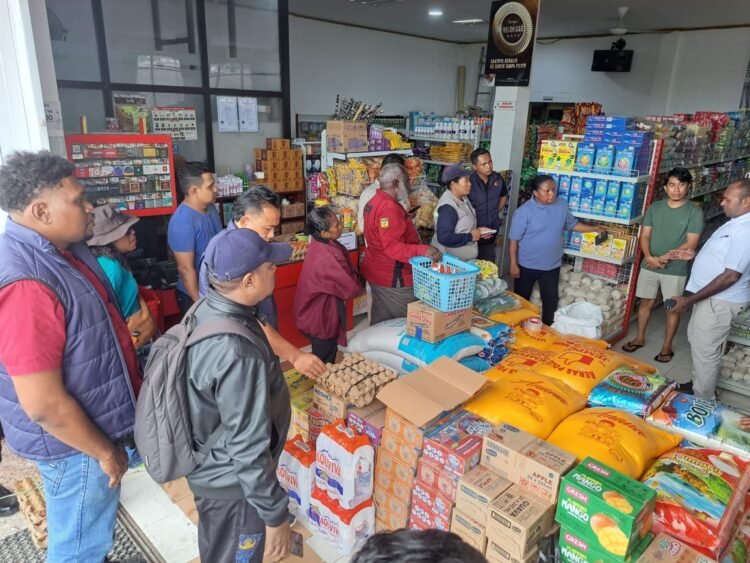 Jaga Stabilitas Pangan Jelang Idul Adha, Polres Sarmi dan Pemda Lakukan Sidak Pasar serta Pertokoan