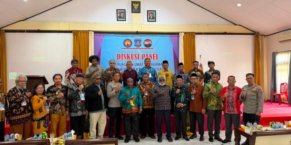 Perkuat Toleransi di Era Globalisasi, Kasat Binmas Polres Merauke Hadiri Diskusi Kerukunan Umat Beragama