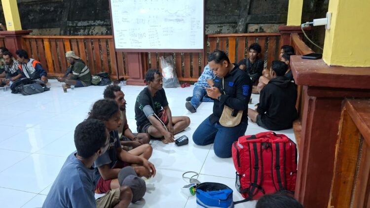 Wujud Kepedulian Polri, Penambang dari Kawe Diberikan Pendampingan dan Pelayanan di Boven Digoel