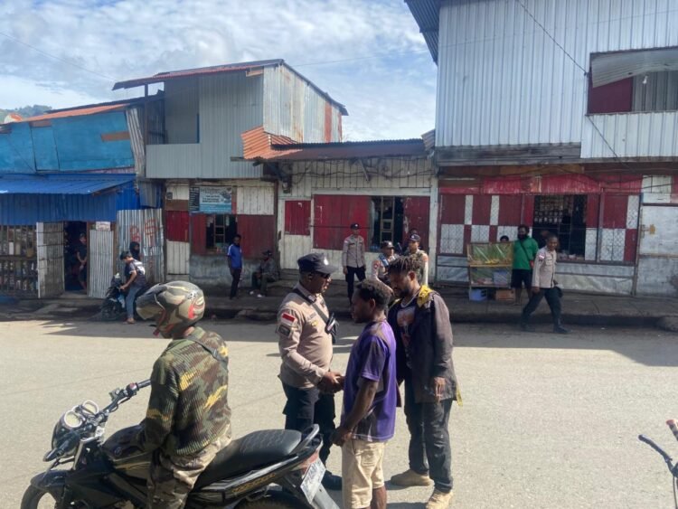 Tokoh Masyarakat Papua Apresiasi Peran Satgas Damai Cartenz Jaga Stabilitas Keamanan