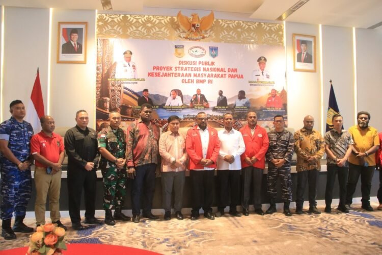 Hadir di Tengah Warga, Polres Tolikara Intensifkan Patroli Humanis Jaga Kamtibmas