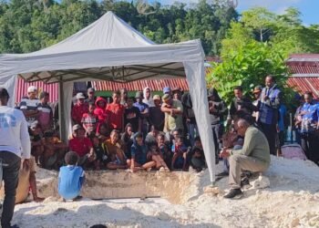 5 Korban Ledakan Bom Di Biak Dimakamkan Dalam 1 Liang Lahat