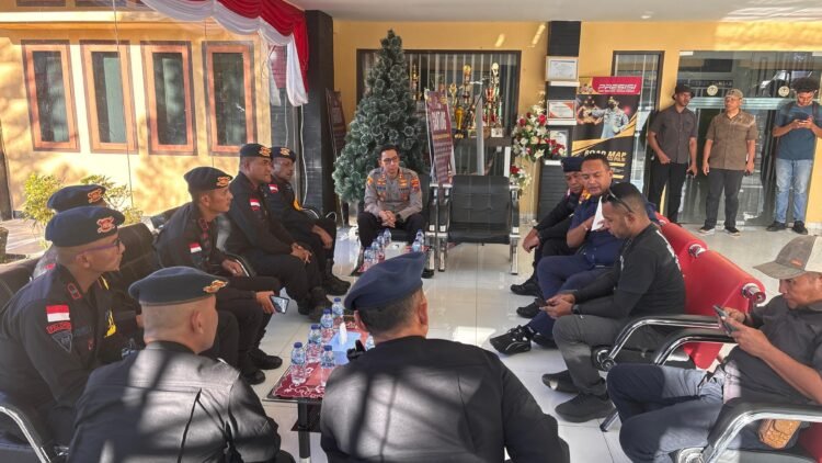5 Korban Ledakan Bom Di Biak Dimakamkan Dalam 1 Liang Lahat