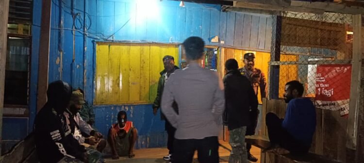 Satbinmas Polres Boven Digoel Sambangi Asrama Fofi, Sosialisasikan Call Center 110 dan Perkuat Kemitraan dengan Masyarakat